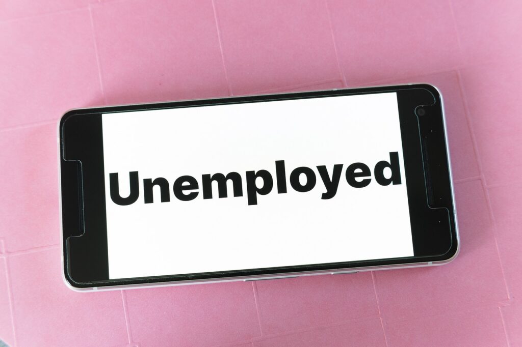 Wat is een transitievergoeding? Lees alles over je rechten, berekening, uitzonderingen en hoe je maximaal profiteert bij ontslag of contractbeëindiging.